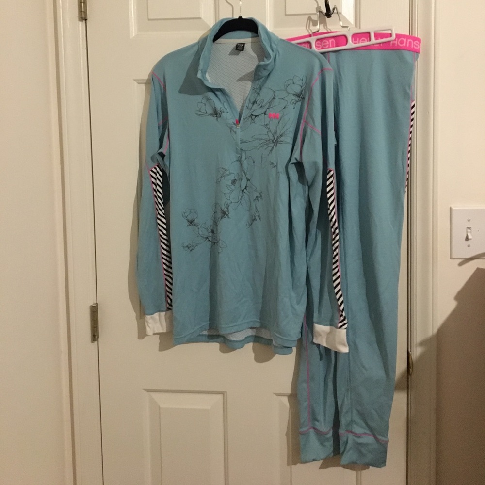 Helly Hansen first layer matching top & Bottom
